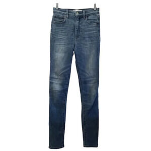 Aritzia Denim Forum The Lola High Rise Skinny 26